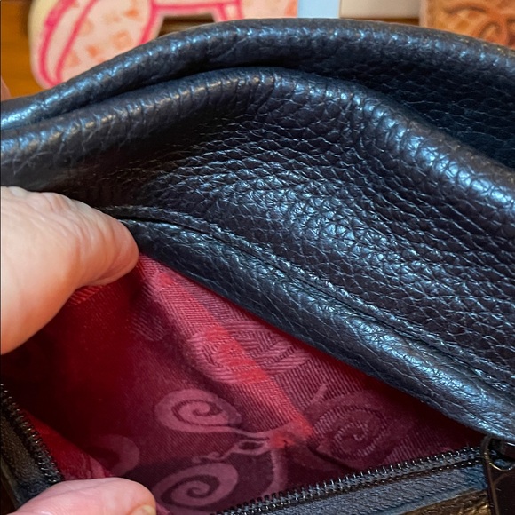 Brighton Black Leather Shoulder Bag - Picture 3 of 6